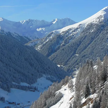 Gasthaus Raiffeisen Πανσιόν 3*