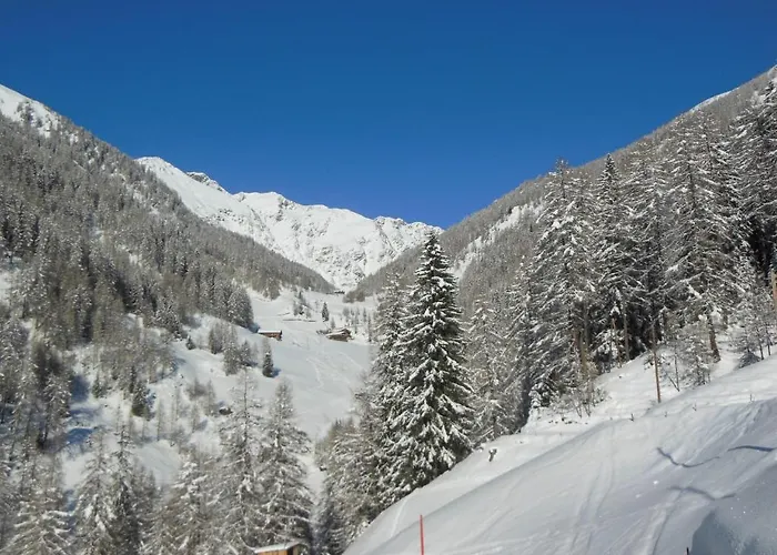 Gasthaus Raiffeisen Pensión Innervillgraten