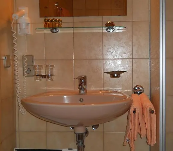 Гостевой дом Gasthaus Raiffeisen 3*